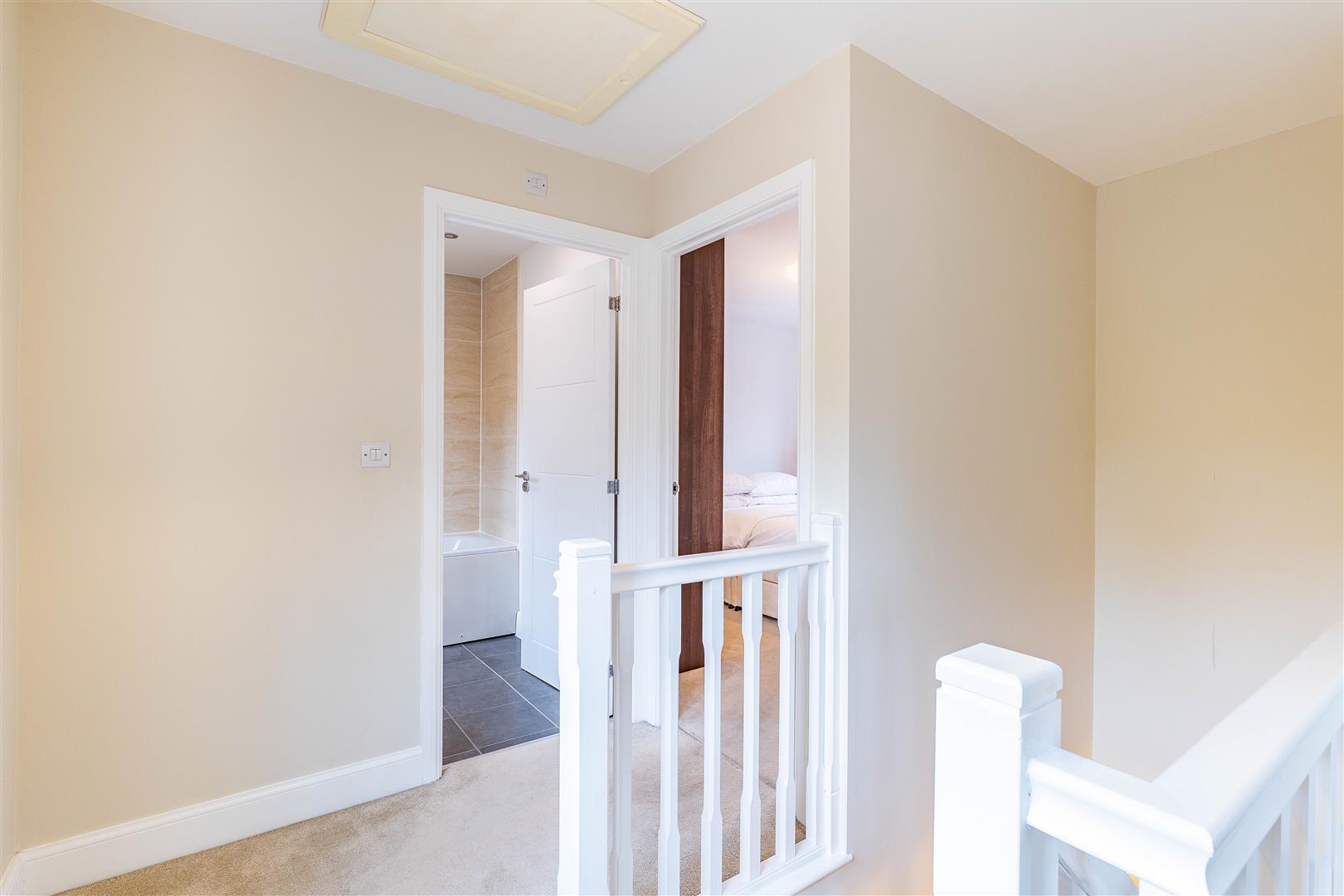 Oak Leaf Drive, Preston